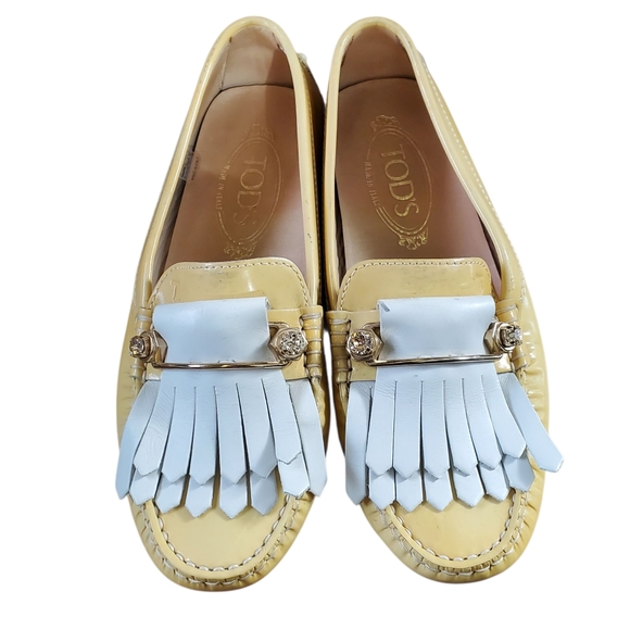 Tod's Butter Yellow Fringed Patent Leather Loafers - Size 35 - Picture 1 of 10